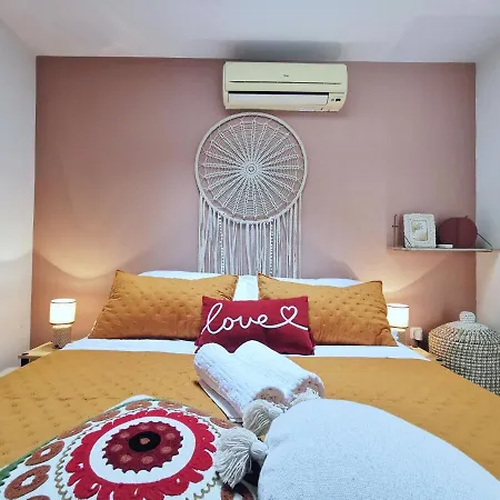 By Lux Apartamento